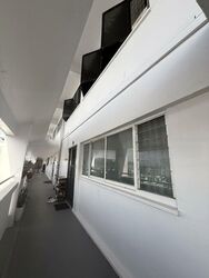 Blk 221 Bukit Batok East Avenue 3 (Bukit Batok), HDB Executive #470419221